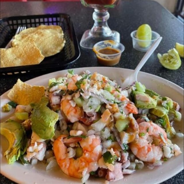 Tostada Loca Especial.